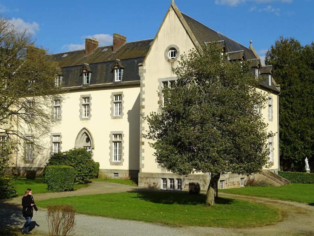 Готель Relais Le Bocage Pontmain Екстер'єр фото